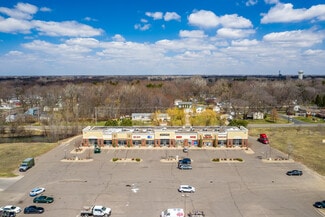 More details for 3453 Lake Dr, Blaine, MN - Retail for Sale