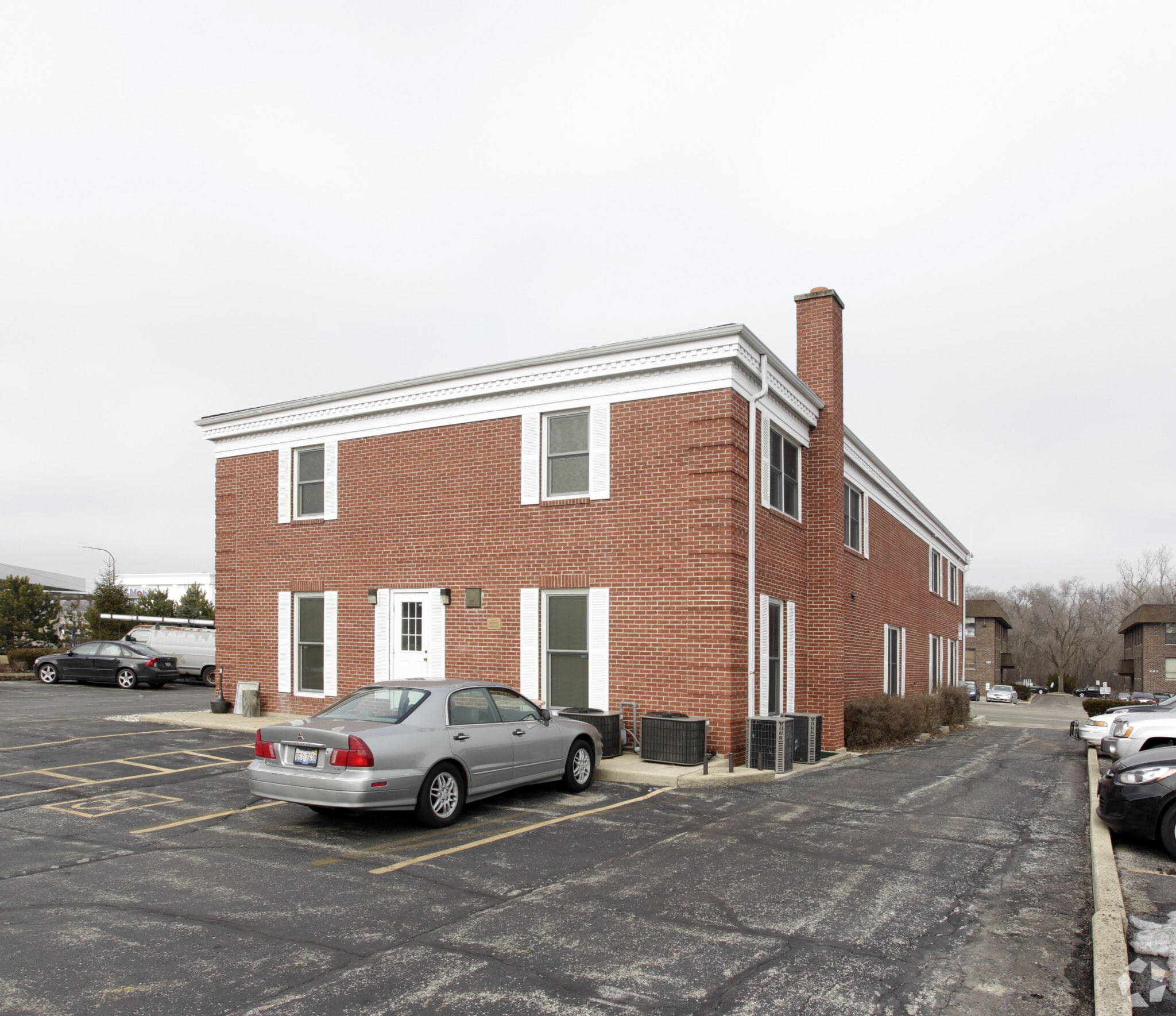 211 E Lake St, Addison, IL 60101 Office for Lease