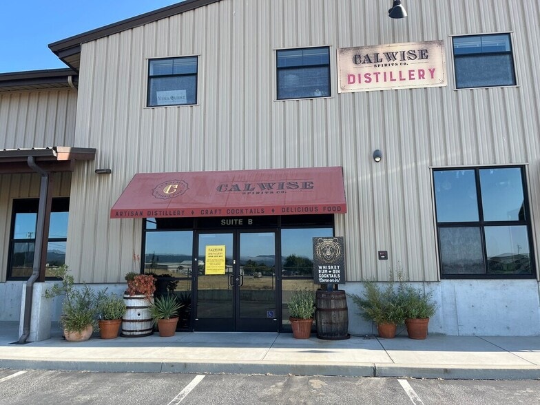 3340 Ramada Dr, Paso Robles, CA for lease - Building Photo - Image 2 of 12