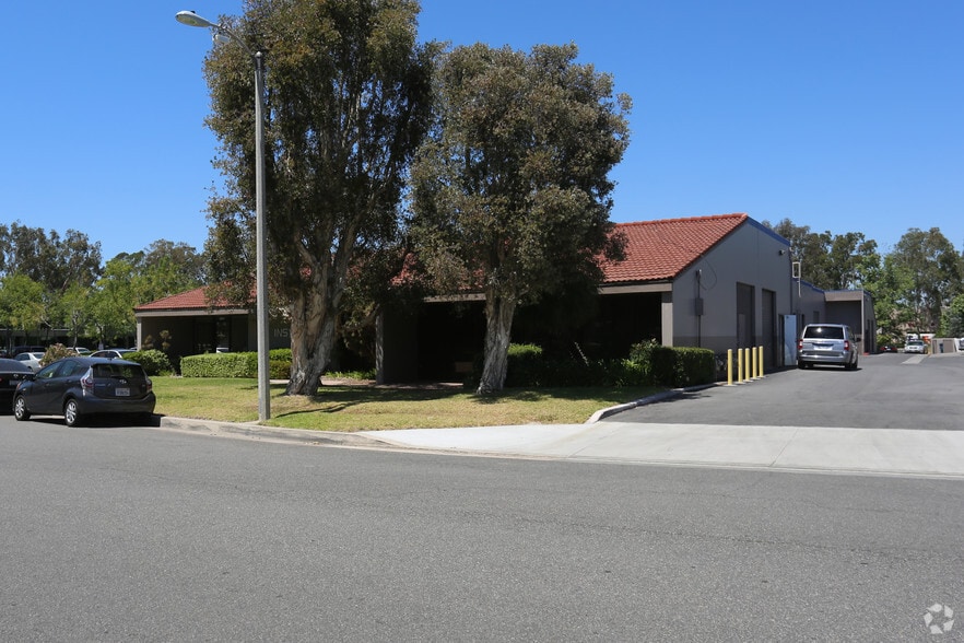 22951-22969 La Cadena Dr, Laguna Hills, CA for lease - Building Photo - Image 3 of 5