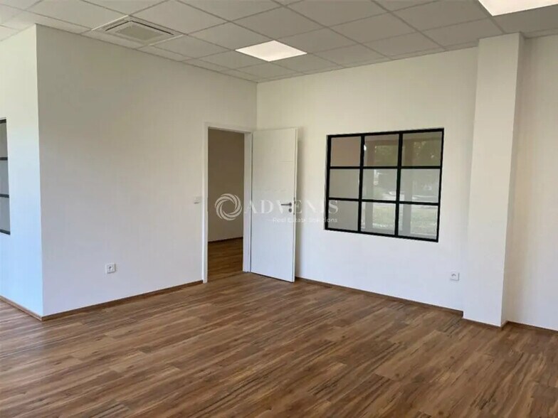 Office in Dinsheim-sur-Bruche for lease - Interior Photo - Image 2 of 6