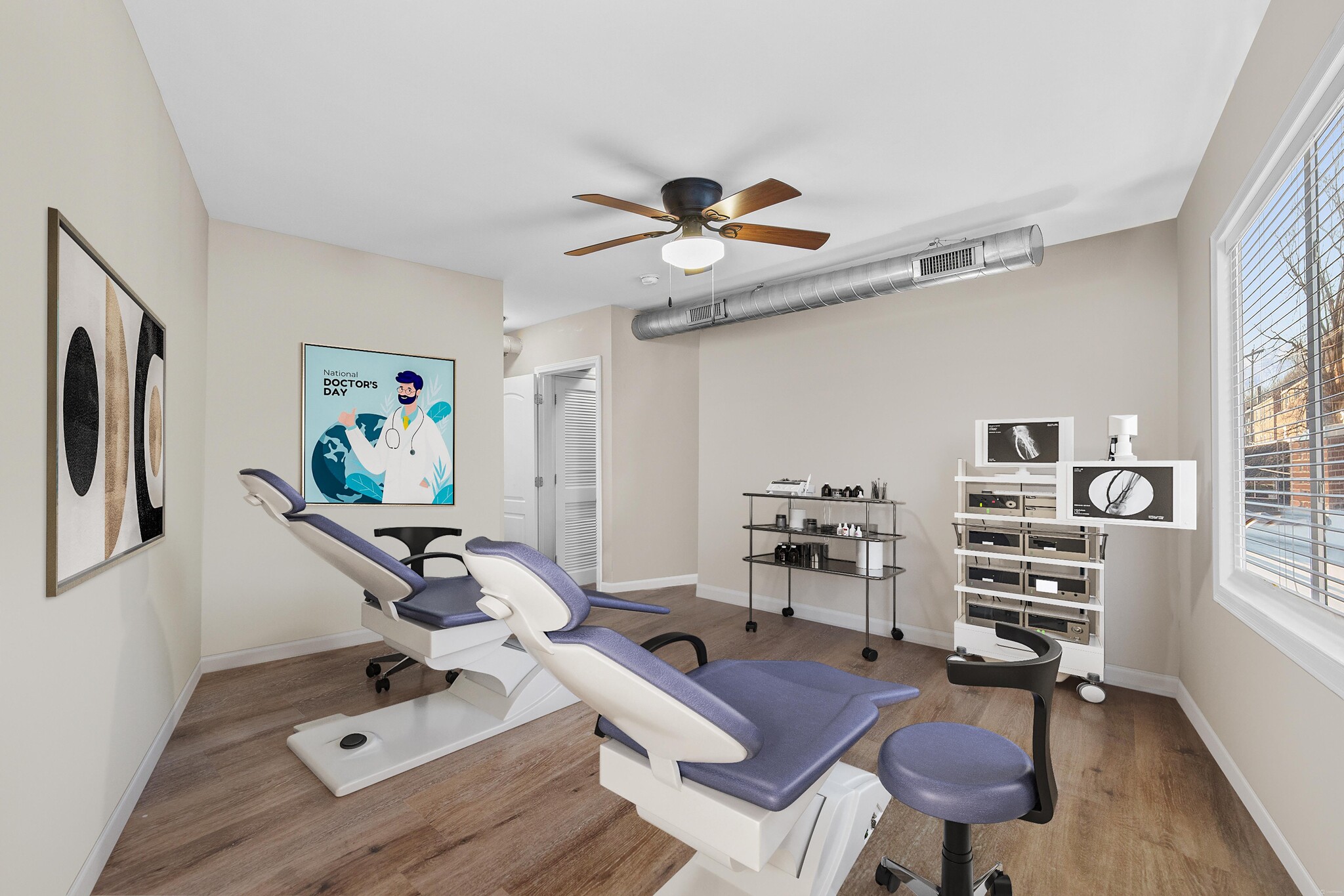 7185 Manchester Rd, Maplewood, MO for lease Interior Photo- Image 1 of 10