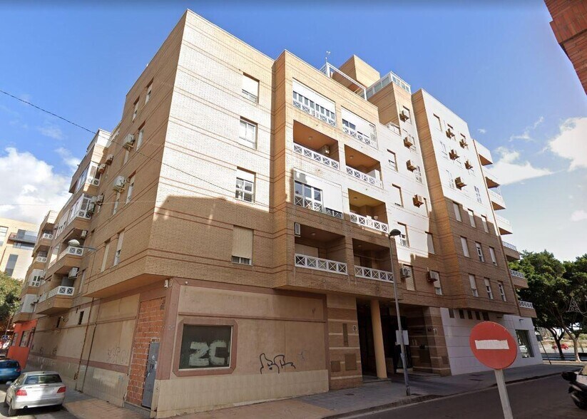 Retail in Almería for sale - Building Photo - Image 1 of 7
