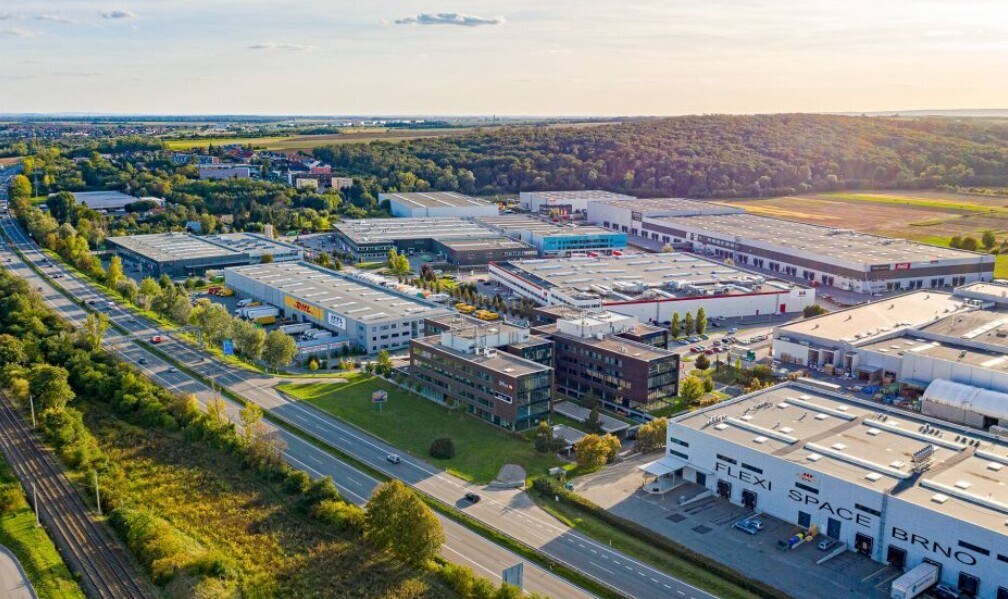  for lease Building Photo- Image 1 of 1