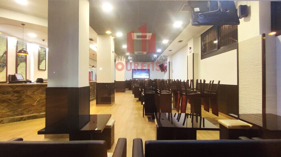 Retail in Ourense, Orense for lease - Building Photo - Image 1 of 31