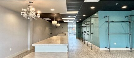 1127 Broadway St NE, Salem, OR for lease Interior Photo- Image 1 of 6