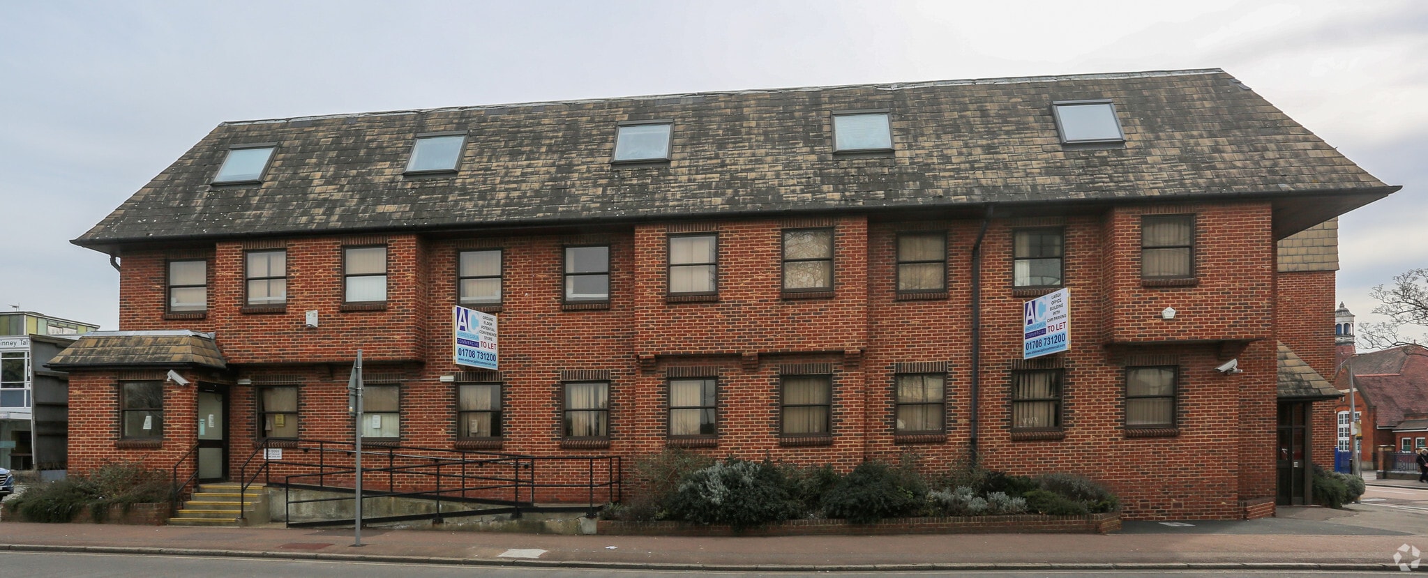 North St, Hornchurch for sale Primary Photo- Image 1 of 1