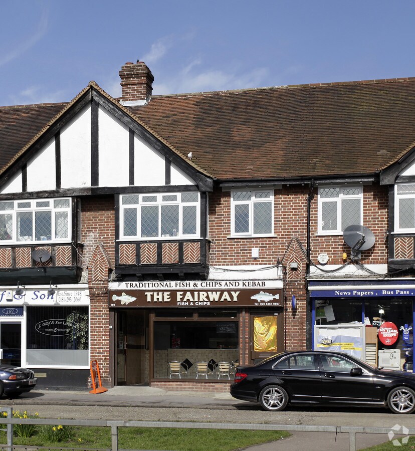 189 Southborough Ln, Bromley, BR2 8AR