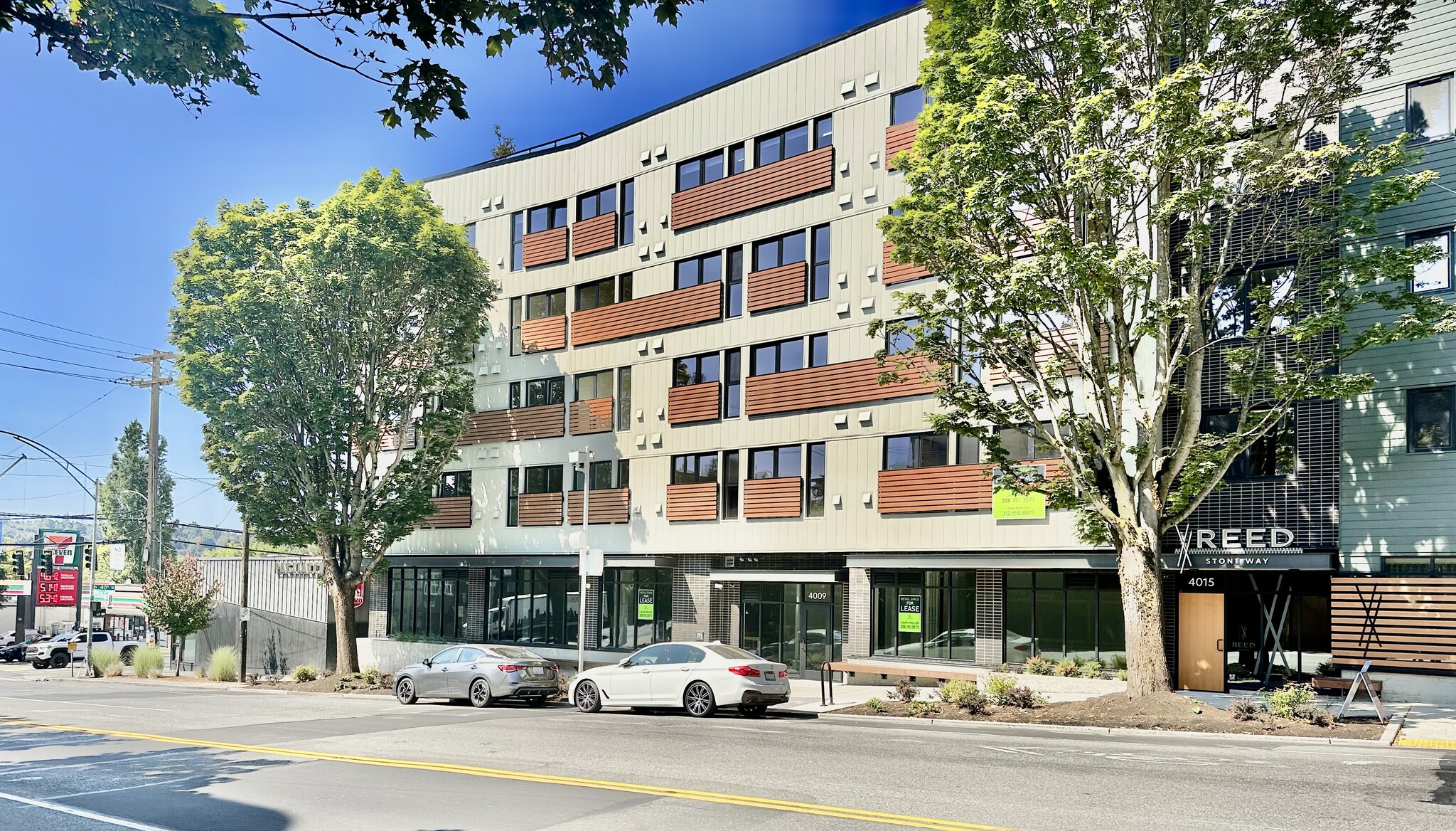 4015 Stone Way N, Seattle, WA for lease Building Photo- Image 1 of 3