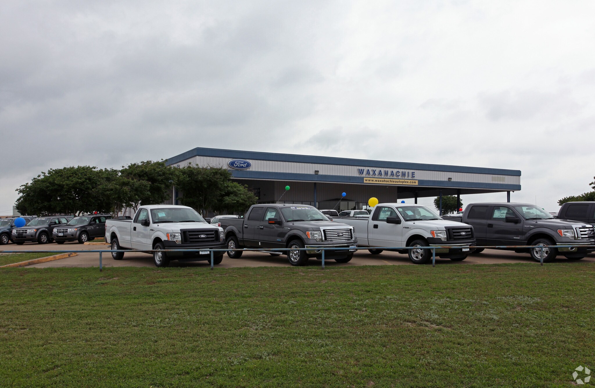 2401 N I-35e Hwy, Waxahachie, TX for sale Building Photo- Image 1 of 1