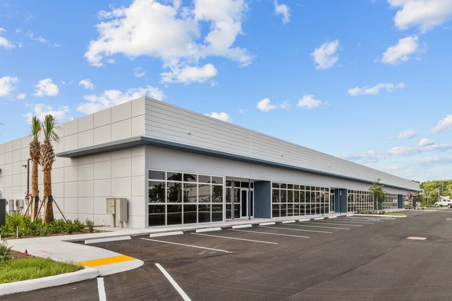 11700 S Military Trl, Golf, FL for lease - Building Photo - Image 2 of 10