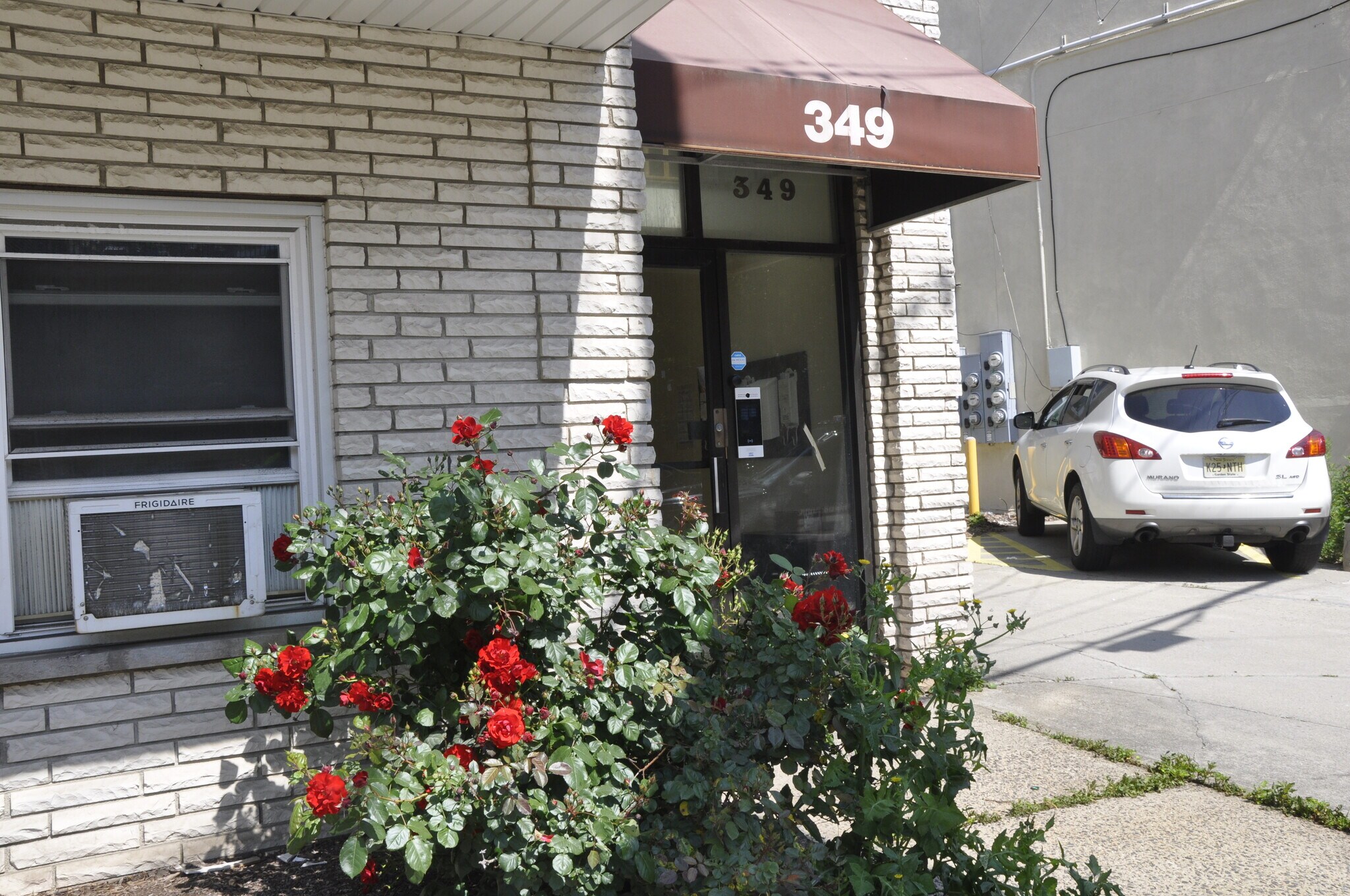 349 Gorge Rd, Cliffside Park, NJ for sale Building Photo- Image 1 of 1