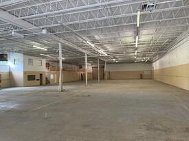 560 Main St, Hudson MA - Warehouse