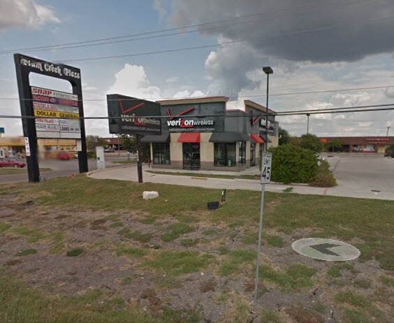 1712 S Colorado St, Lockhart, TX for sale Building Photo- Image 1 of 1