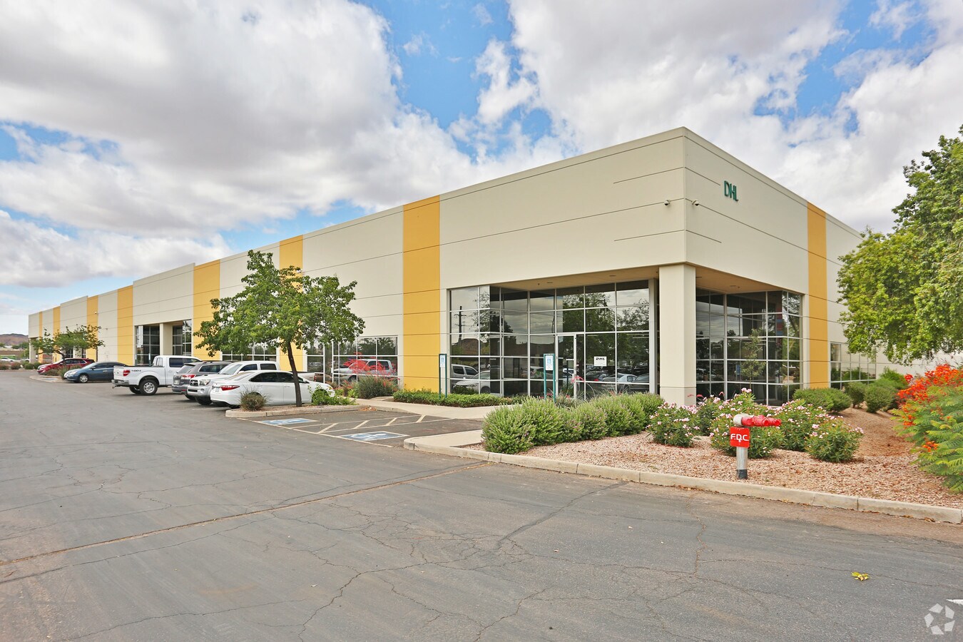 4555 E Elwood St, Phoenix, AZ 85040