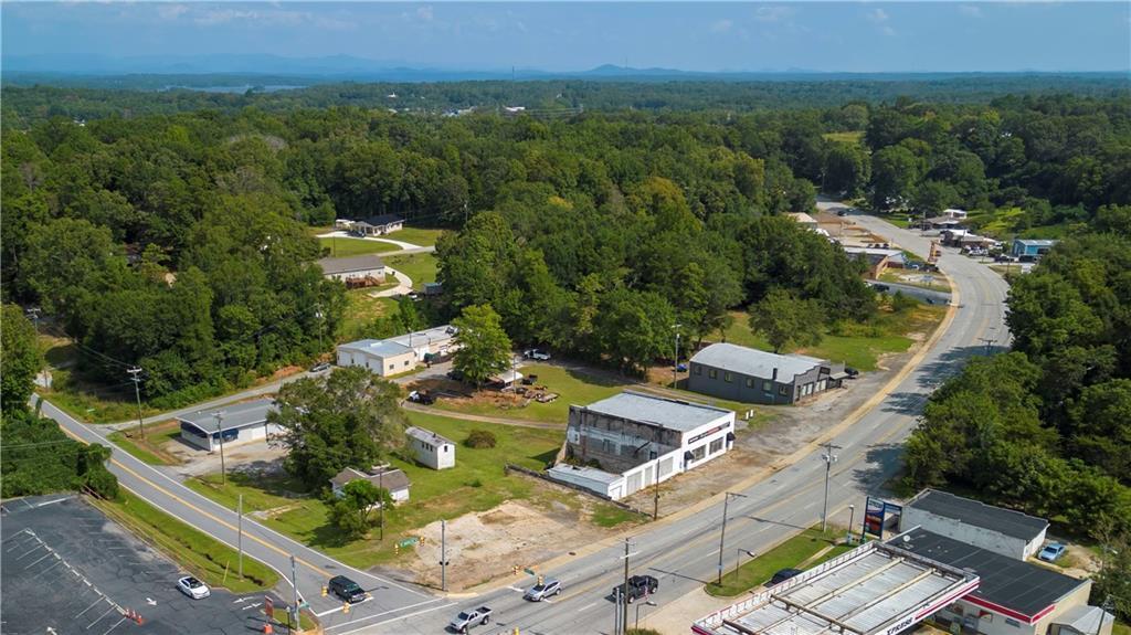 3 Commercial Properties in Seneca Seneca, SC for Sale