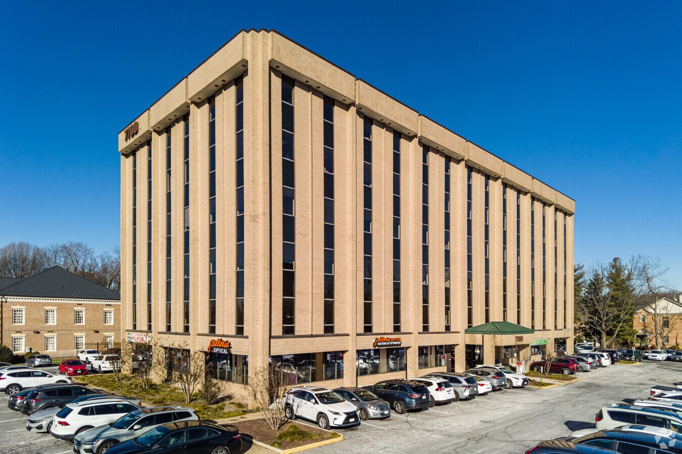 7700 Little River Tpke, Annandale, VA 22003 236 Beltway Office