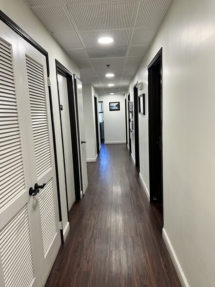 44215 15th St W, Lancaster, CA for lease - Building Photo - Image 3 of 66