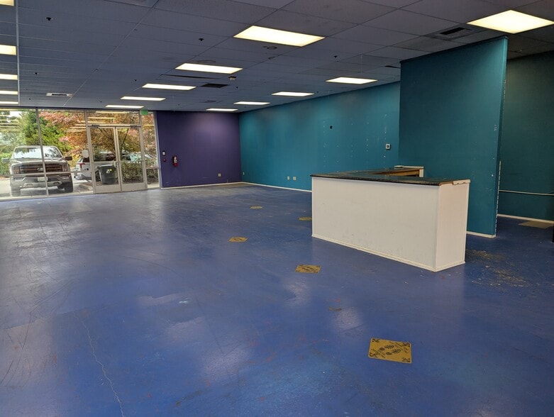 3330 Pacific Ave SE, Olympia, WA for lease - Building Photo - Image 3 of 10