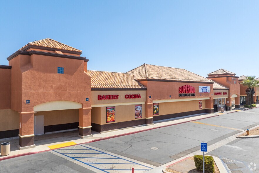 13650 Bear Valley Rd, Victorville, CA for sale - Primary Photo - Image 1 of 4