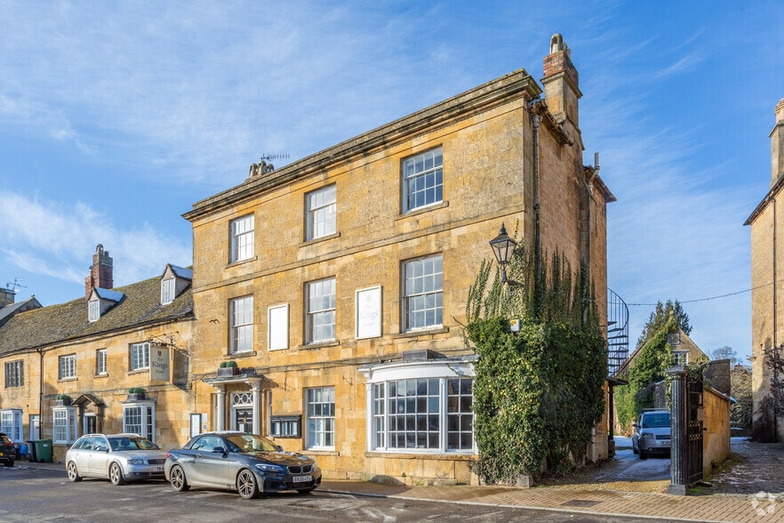 High St, Chipping Campden for sale - Primary Photo - Image 1 of 1