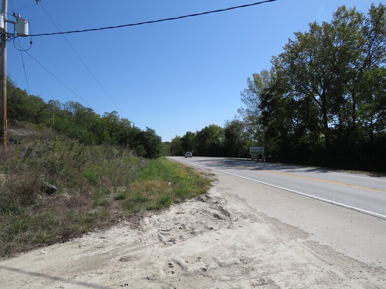 2665 E Route 6 Rd, Marseilles, IL for lease - Building Photo - Image 2 of 16