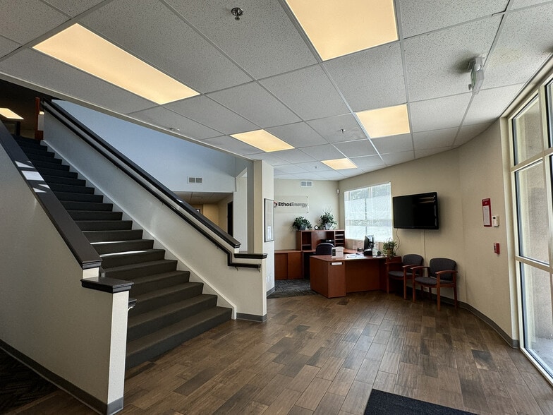 567-599 W 66th St, Loveland, CO for lease - Building Photo - Image 3 of 13