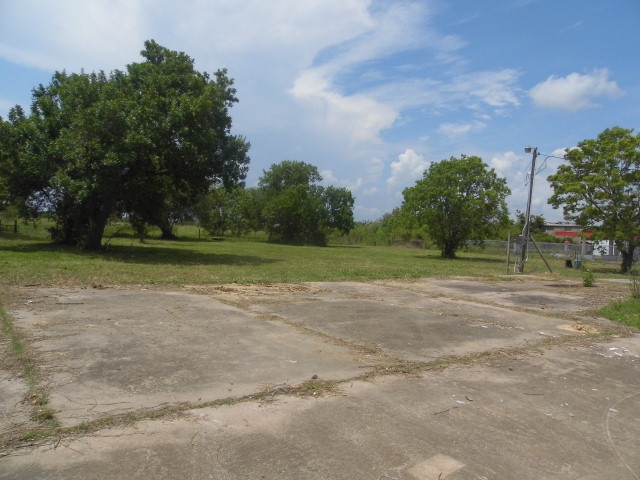 1631 Main St, La Marque, TX for sale - Building Photo - Image 3 of 4