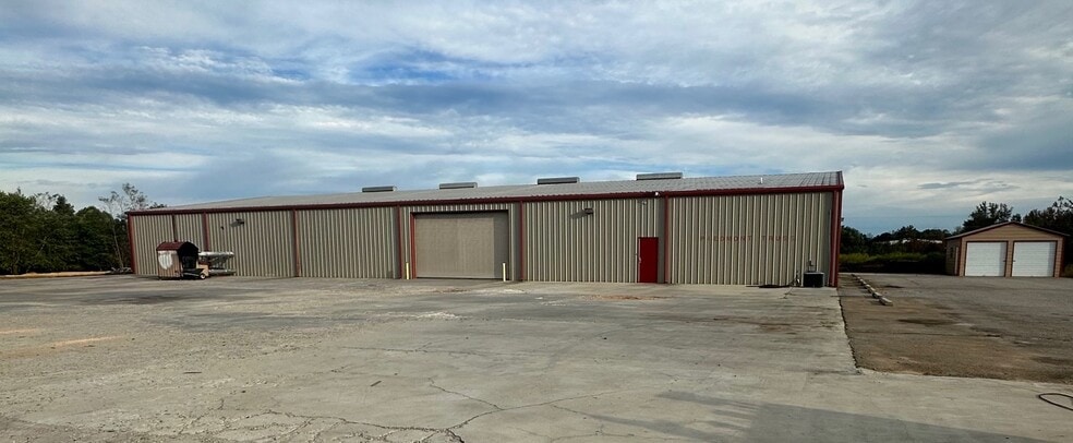 255 Brosville Industrial Rd, Danville, VA for sale - Primary Photo - Image 1 of 10