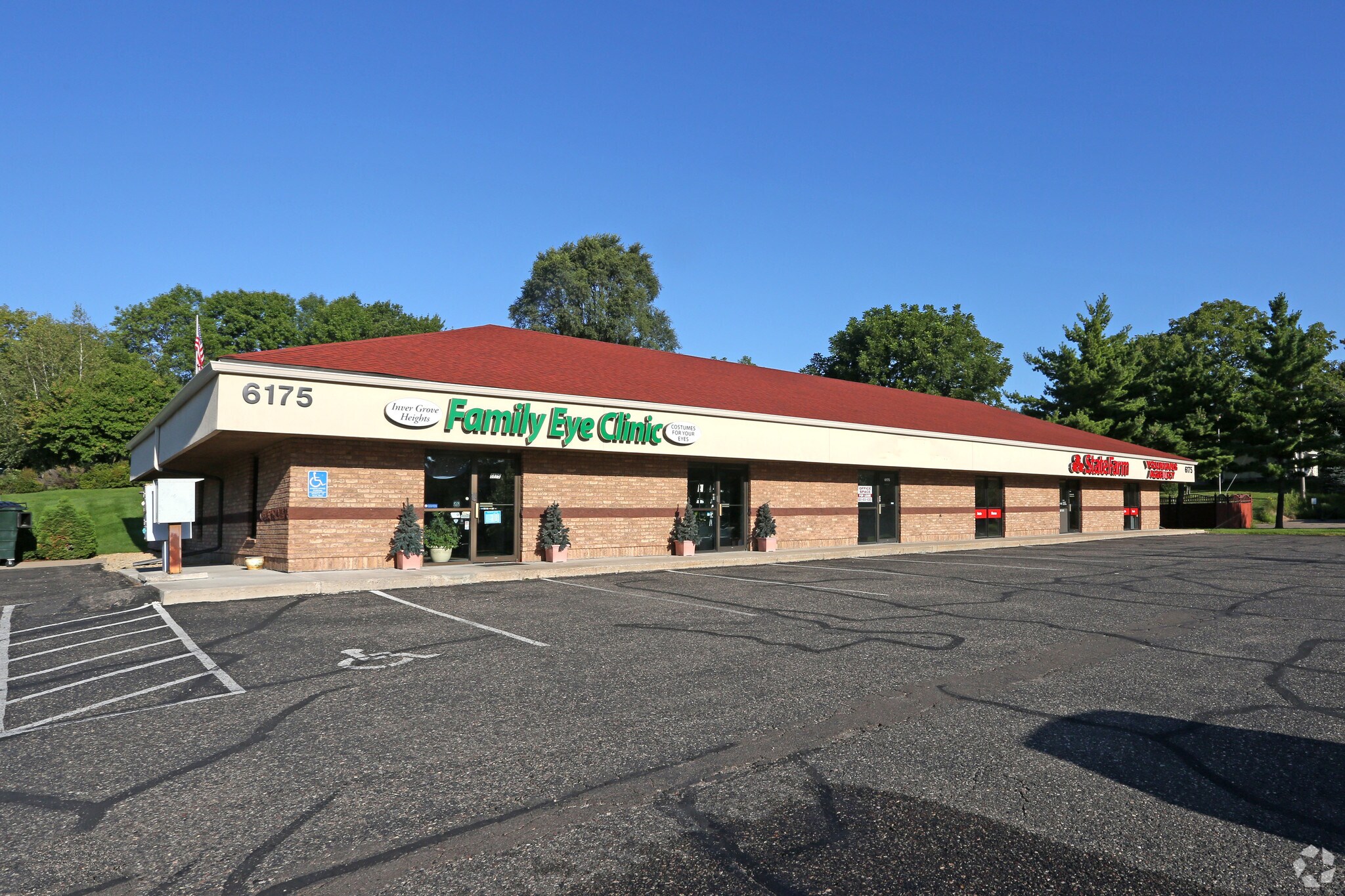 6175 Cahill Ave, Inver Grove Heights, MN for sale Primary Photo- Image 1 of 1