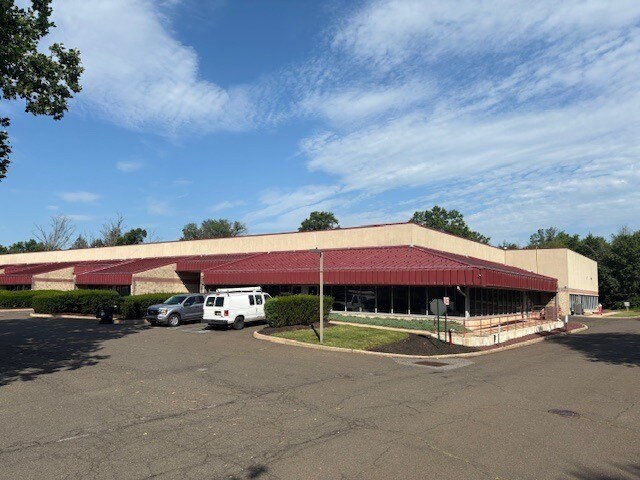216 Us Highway 206, Hillsborough, NJ for lease Building Photo- Image 1 of 5