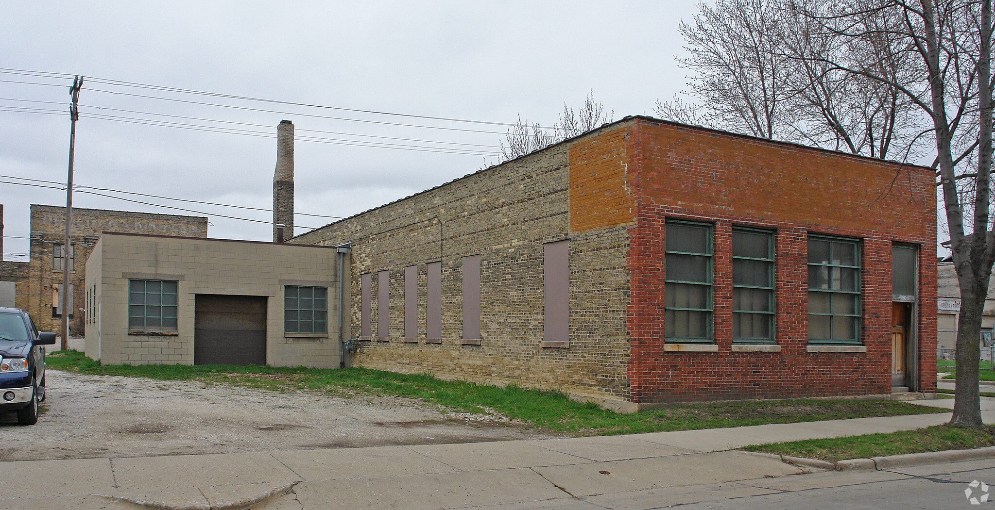 2979 N 30th St, Milwaukee, WI for sale Primary Photo- Image 1 of 1