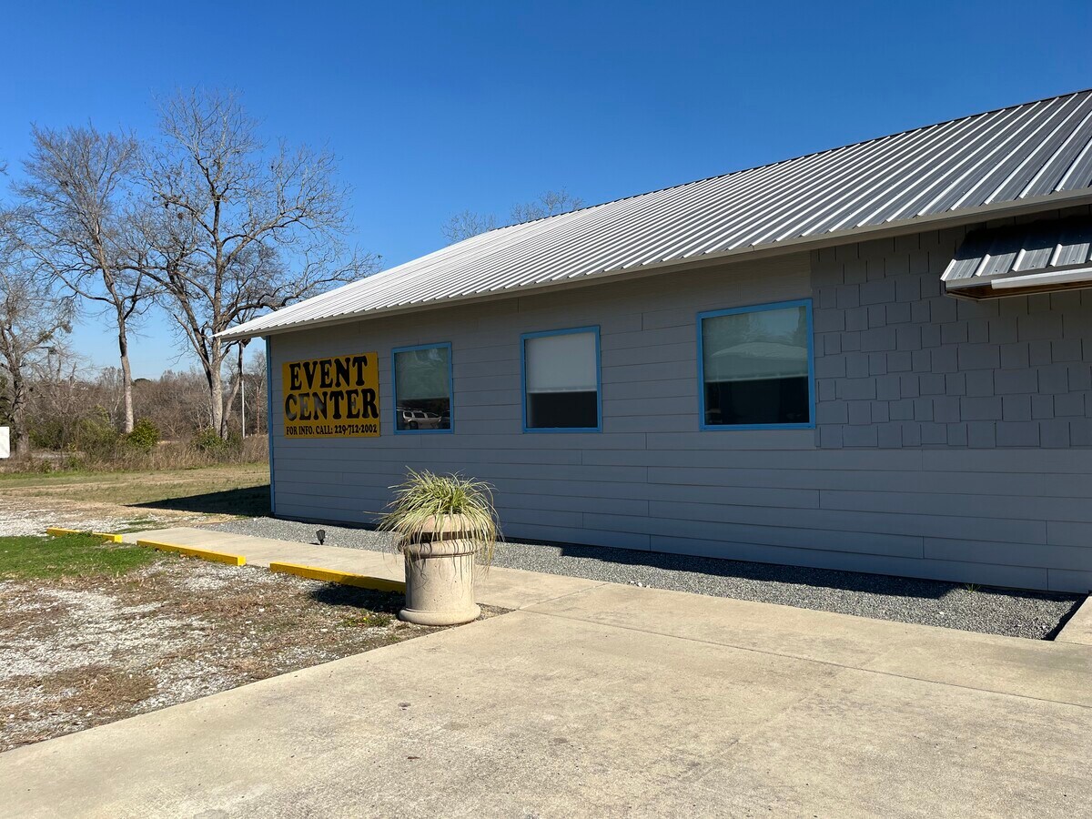 Loopnet Event 139 S Jackson St, Hawkinsville, GA 31036 - Event Center | LoopNet