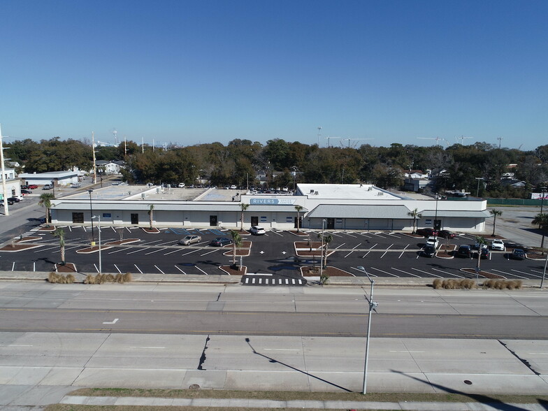 3346 Rivers Ave, North Charleston, SC for lease - Building Photo - Image 3 of 4