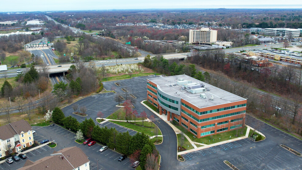 250 Century Pky, Mount Laurel, NJ for lease - ProVideo LoopNet - Image 3 of 43