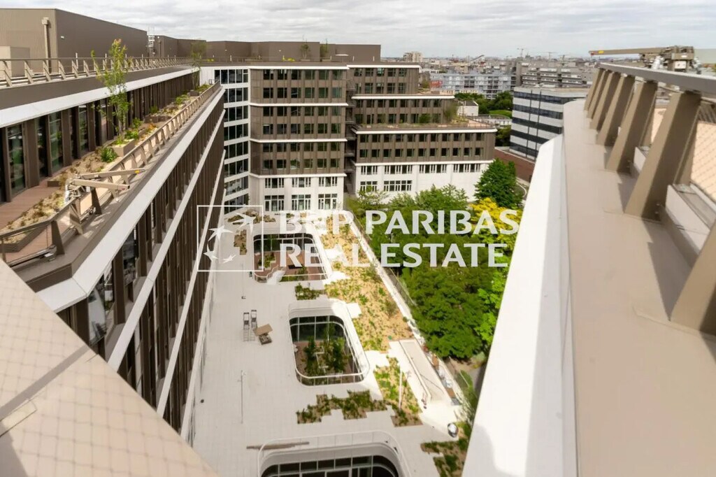 Location Bureaux 355 m² à 4 827 m² - Photo 1