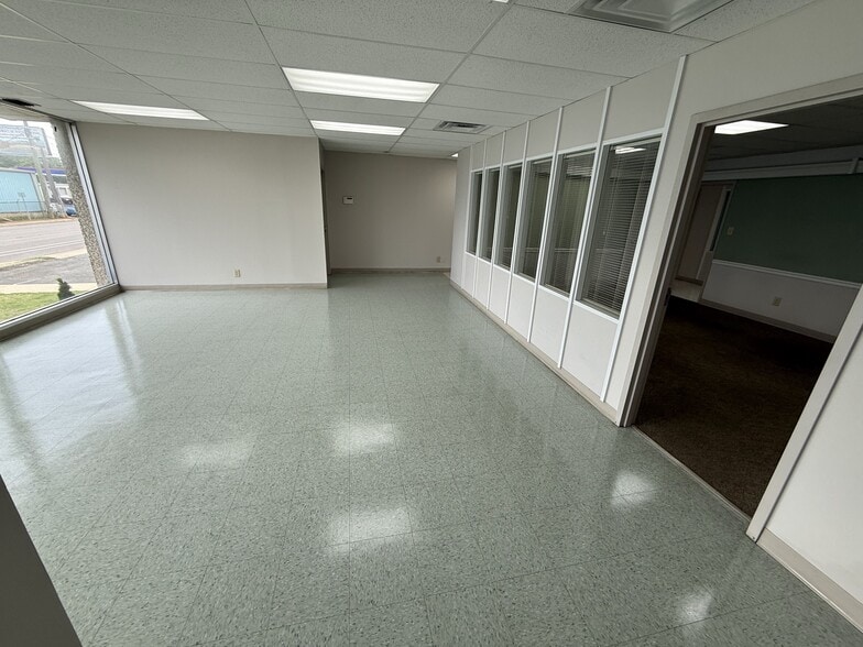 3801 Messer Airport Hwy, Birmingham, AL for lease - Interior Photo - Image 3 of 6