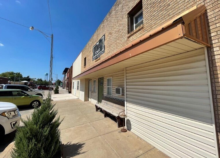 204 NW Main St, Minco, OK 73059