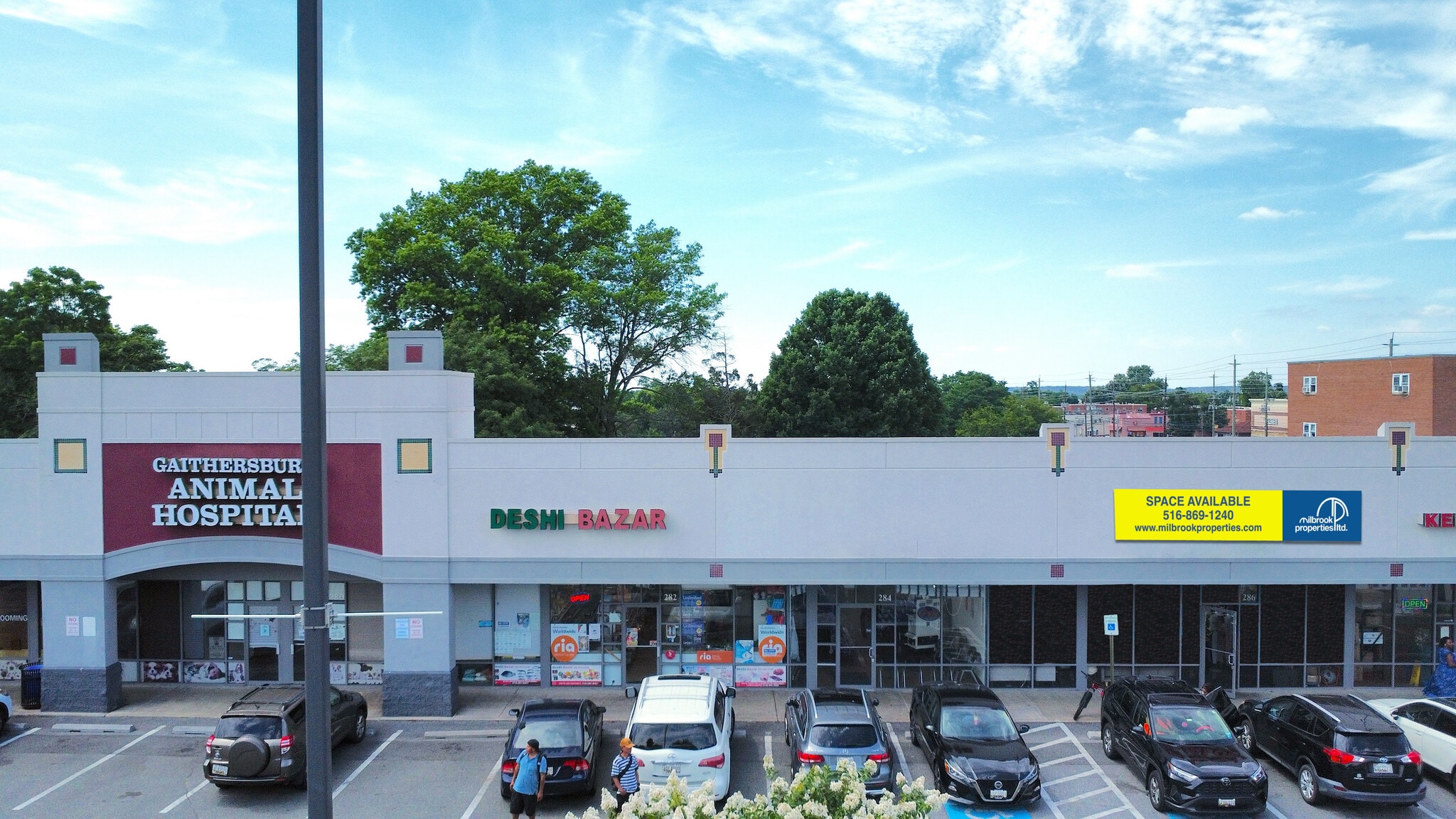 206-300 N Frederick Ave, Gaithersburg, MD for lease Interior Photo- Image 1 of 1