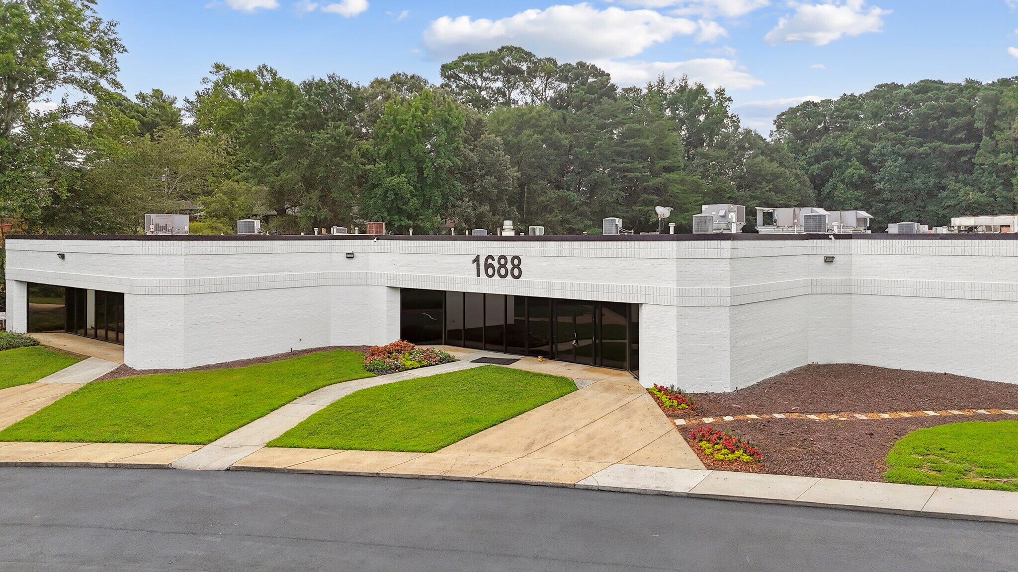 1688 Phoenix Pky, College Park, GA for sale Building Photo- Image 1 of 7