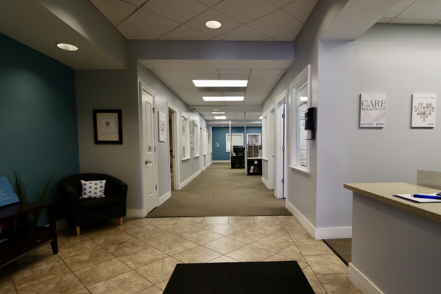 112 Church St, Elkin, NC for sale - Building Photo - Image 2 of 6