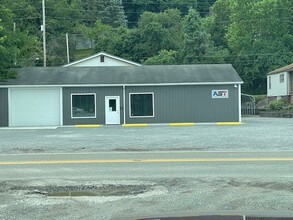 12564 Ohio River Blvd, Chester, WV for sale Building Photo- Image 1 of 3