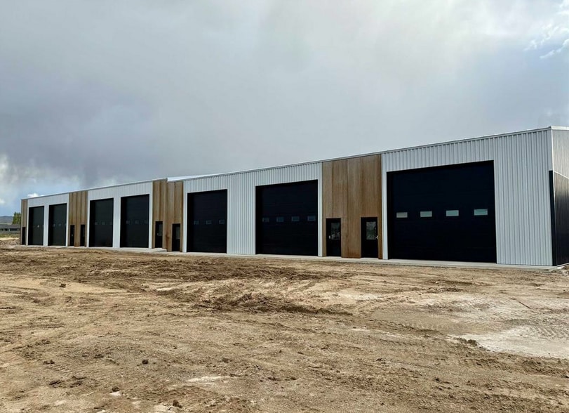 360 Euskaldun Kalea st, Buffalo, WY for sale - Building Photo - Image 2 of 9