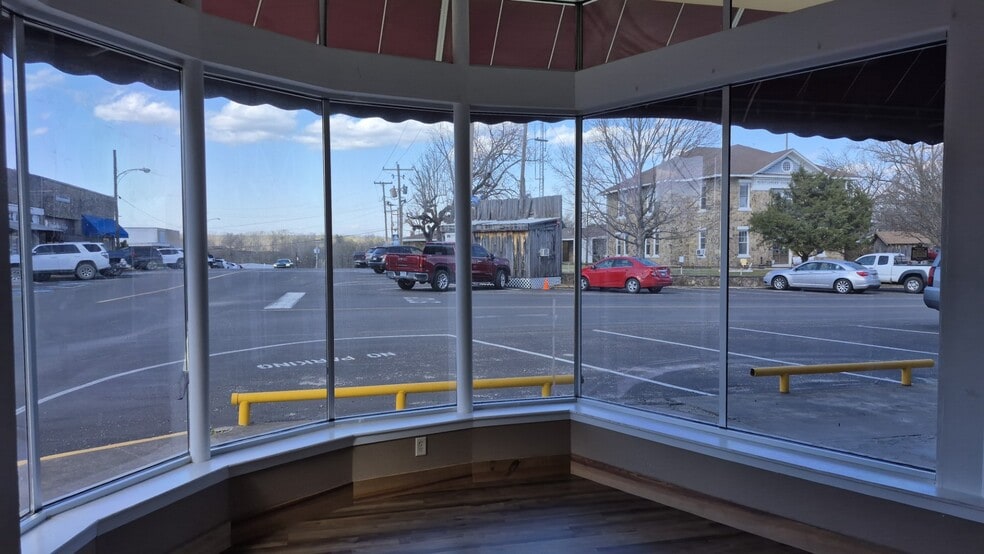 146 George st, Mount Ida, AR for sale - Building Photo - Image 3 of 12