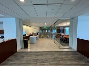 150 W Jefferson Ave, Detroit, MI for lease Interior Photo- Image 2 of 10