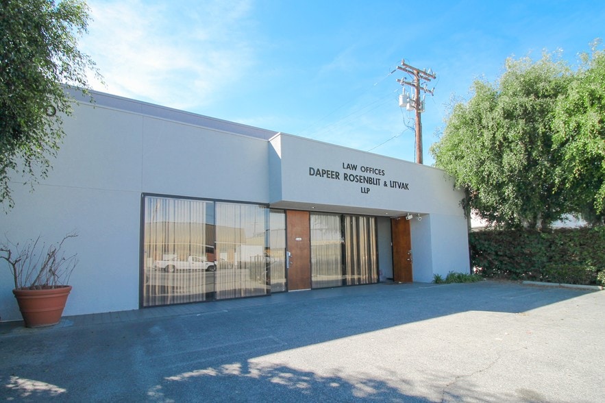 2768-2770 E Slauson Ave, Huntington Park, CA for lease - Building Photo - Image 2 of 2