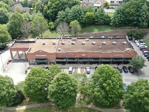 9050 Carothers Pky, Franklin, TN for lease Building Photo- Image 2 of 6