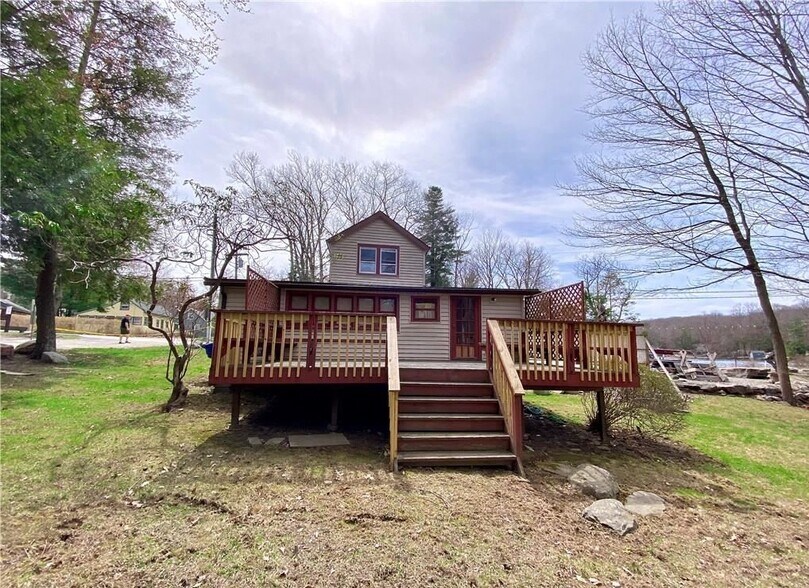 20 Perkins Rd, Barkhamsted, CT 06063 Retail for Sale