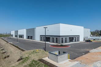 Oakwood & Dixieland Rd, Lowell, AR for lease Building Photo- Image 1 of 7