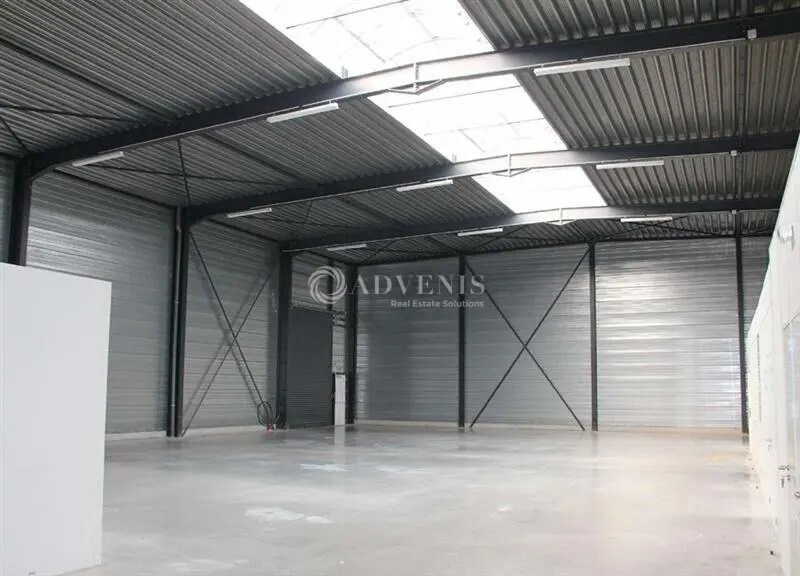 Industrial in Roncq for lease - Interior Photo - Image 2 of 4
